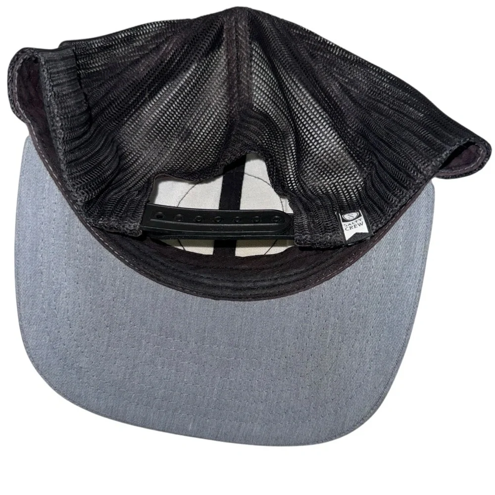 Salty Crew Charcoal and Black Logo Cap‎
